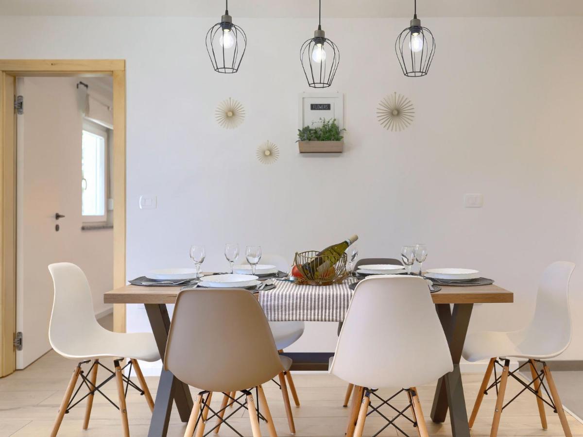 Holiday Home Laura By Interhome Pula Buitenkant foto