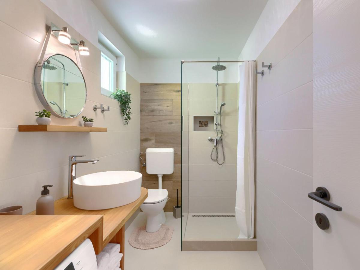 Holiday Home Laura By Interhome Pula Buitenkant foto