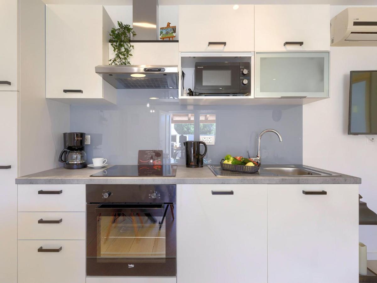 Holiday Home Laura By Interhome Pula Buitenkant foto